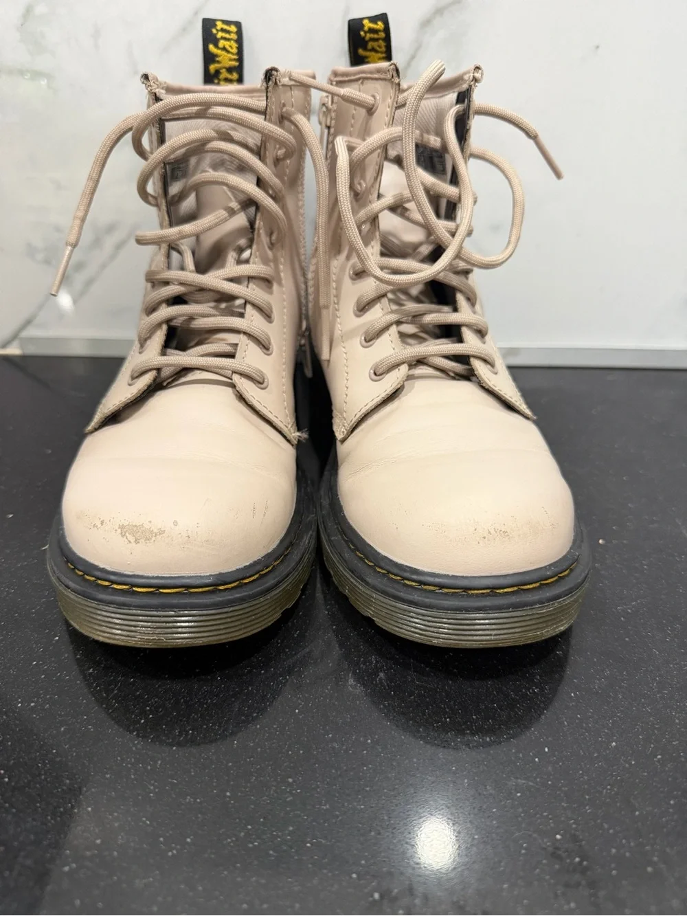 Dr. Martens kids dust pink Beige Lace-Up Leather Combat Boots size 3